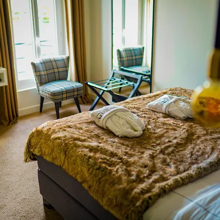 Hotel-restaurant Bel Ami 호텔 4*