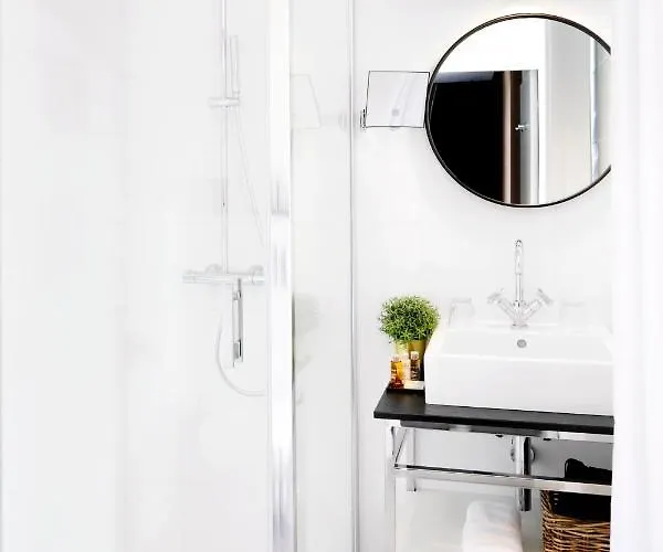 Hotel Hotel-restaurant Bel Ami 4*